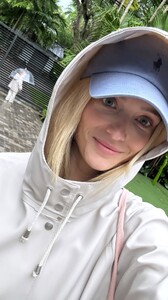 [2025.09.18] katelove_3724377610144042861.jpg