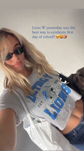 [2025.09.23] elizabethcturner_3728247927304509444.jpg