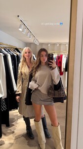 [2025.09.23] haileygrice_3728180945720341679.jpg