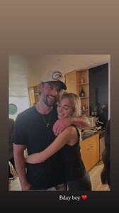 [2025.09.27] elizabethcturner_3730780873110245482.jpg