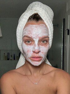 [2025.09.09] josephineskriver_543760955_18529441492020326_9047972878412524518_n.jpg