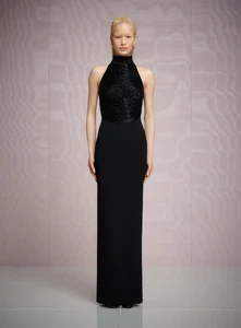 31_OS46011_PORTIA_MAXI_DRESS_BLACK_0002_Rework_900x.webp