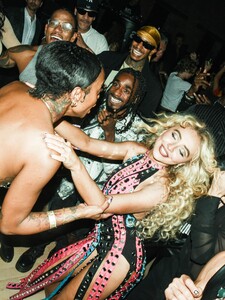 640143314_2025vmas-afterparty_008.jpg