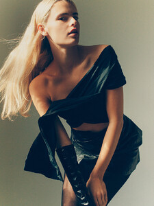 740full-olivia-sim (3).jpg