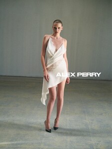 Alex Perry FW 2025_4.jpeg