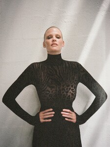 Alex Perry FW 2025_6.jpeg