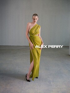 Alex Perry FW 2025_7.jpeg