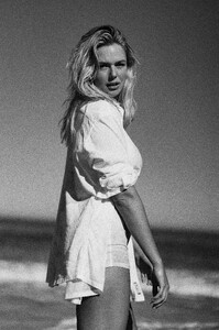 Anja W._1754464428-9bf6e515ff9c74aa82276860740c5573.jpg