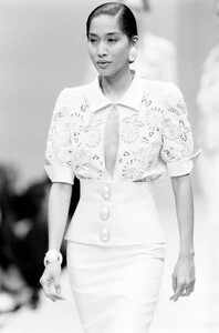 AnnaB-MilaSchonSpring-1990-CoutureCollection  (1).jpg
