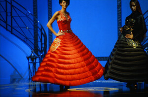 Atelier Versace FW 1992 2.jpg