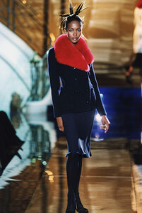 Atelier Versace FW 1996 1.jpg