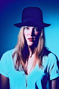 CARLEY-ph-KRISkRUG (1).png