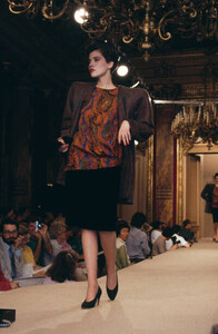 CCordula-Lecoanet Hemant  - Haute Couture FallWinter 1993-1994   (1).jpg