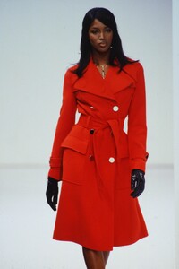 Dolce Gabbana 1995 Women RTW 32.jpg