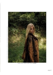 Elle España - Octubre 2025daph_page-0012.jpg