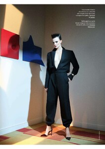 Elle Italia 23-09-2025_15.jpg