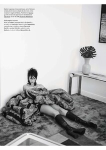 Elle Italia 23-09-2025_33.jpg