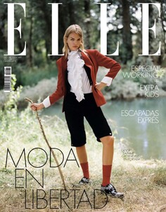 Elle Spain 1025.jpg
