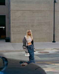 Elsa Hosk - Instagram [2022.10.22] 1.jpg