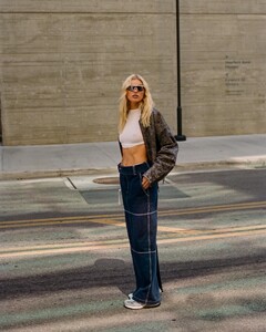Elsa Hosk - Instagram [2022.10.22] 2.jpg