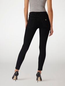 Garance Authié - Guess 1981 skinny denim pant Women-6_W2YA46D4PZ1-CBL1-ALT2.jpg