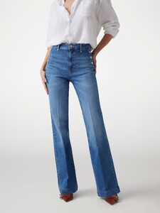 Garance Authié - Guess New Faye jeans5_W5GA0PD5Q01-S1ML-ALT1.jpg