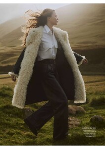 Harper's Bazaar UK 10.2025_Noor_page-0003.jpg