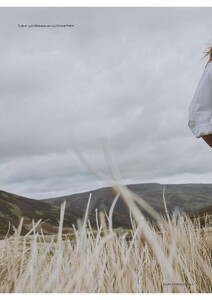 Harper's Bazaar UK 10.2025_Noor_page-0005.jpg