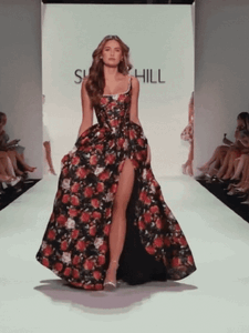 Ida NYFW Diary 4.gif