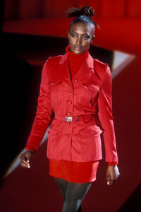Istante 1996 Women RTW 6.jpg