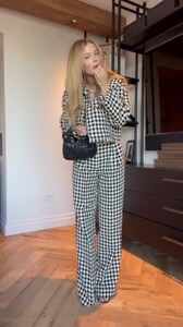 Kate Bock - TikTok 75.jpg