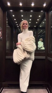 Kate Bock - TikTok 78.jpg