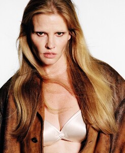 M LE MONDE MAGAZINE SEPTEMBER 2025_10.jpg