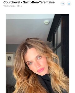 Para mostrar o cabelo que durou de 5ª a Domingo depois de ski, eventos, jantares e outras ativid (1).jpg