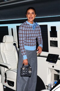 Priyanka_Chopra_attends_a_Dior_opening_this_evening_during_New_York_Fashion_Week_in_New_York_281829.jpg