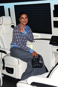 Priyanka_Chopra_attends_a_Dior_opening_this_evening_during_New_York_Fashion_Week_in_New_York_28629.jpg