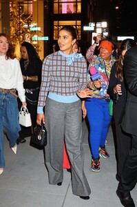 Priyanka_Chopra_attends_a_Dior_opening_this_evening_during_New_York_Fashion_Week_in_New_York_28929.jpg
