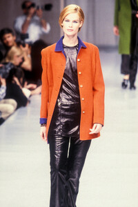 Salvatore Ferragamo 1996 Women RTW 4.jpg