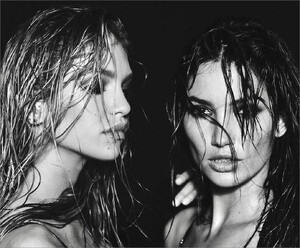 Stella Maxwell - Instagram [2018.11.15].jpg