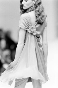 Sylvie Gueguen-MilaSchonSpring-1990-CoutureCollection  (12).jpg