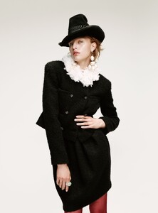 US Elle September 2025_3.jpg