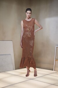 V Donna Karan ss26_10.jpg