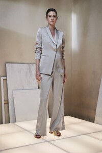 V Donna Karan ss26_6.jpg