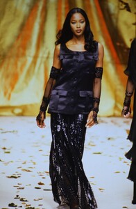 Valentino 1994 Haute Couture 77-1.jpg