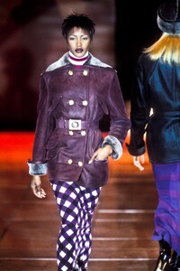 Versace 1993 Women RTW 29.jpg