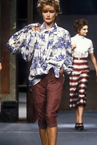Vivienne Westwood SS 1996 6.jpg