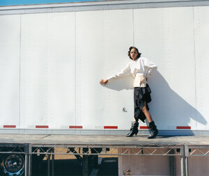 Vogue UK Feb 2017 - 01.jpeg