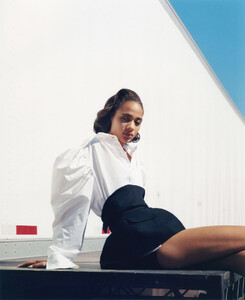 Vogue UK Feb 2017 - 011.jpeg