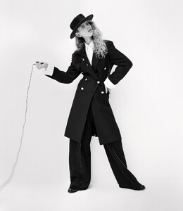 WSJ Mag Dec.Jan 2016.17 - 09.jpg