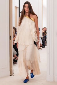 alberta-ferretti-spring-20.jpg